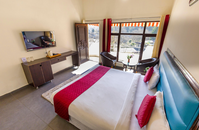 Vaapi Comfort Inn (A Unit Of SAM Hotels)