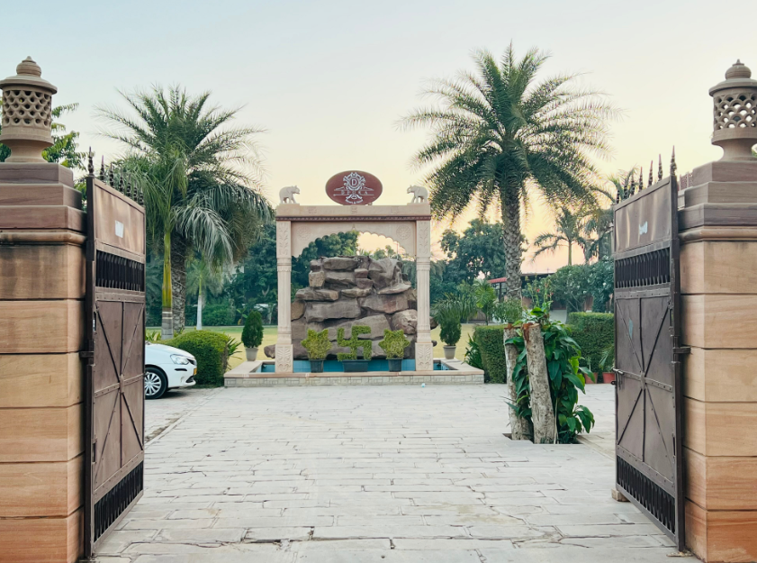 Deora Resort & Hotel