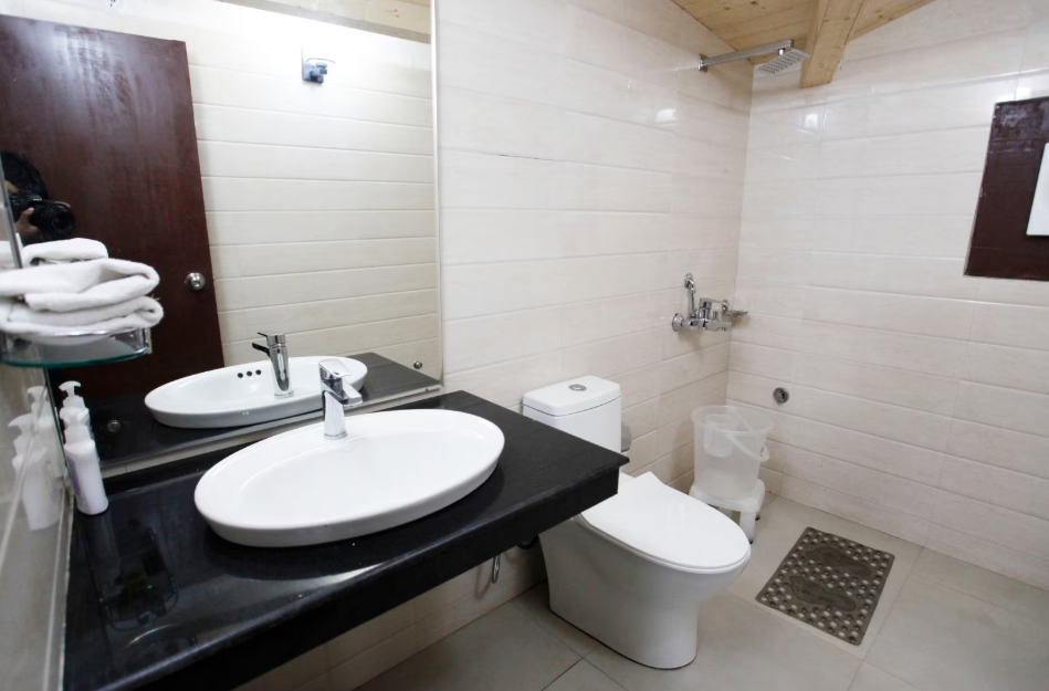 Manu Maharani Regency By Royal Collection Hotels