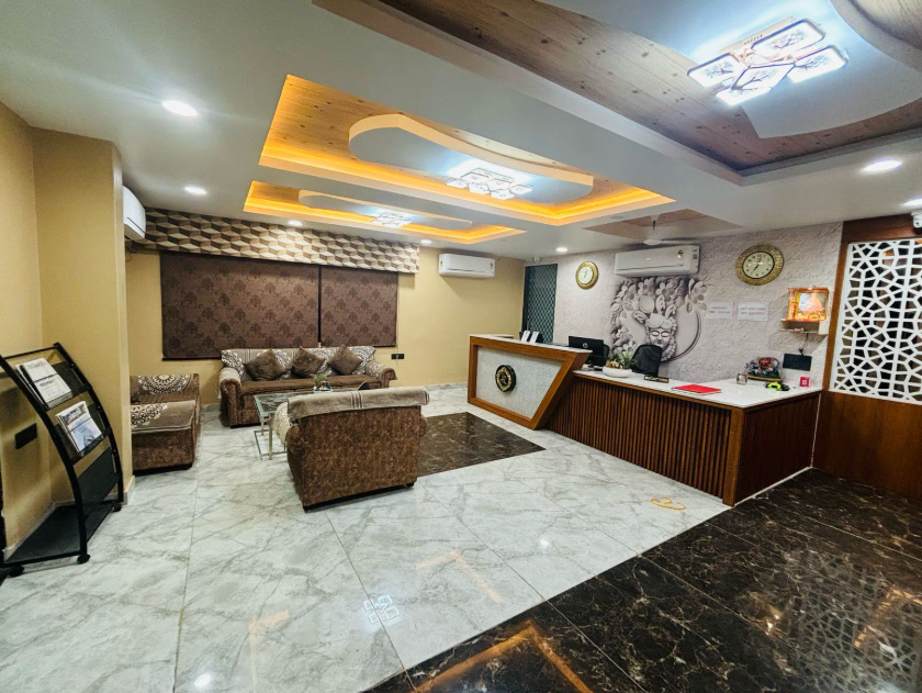 J R CLASSIC HOTEL