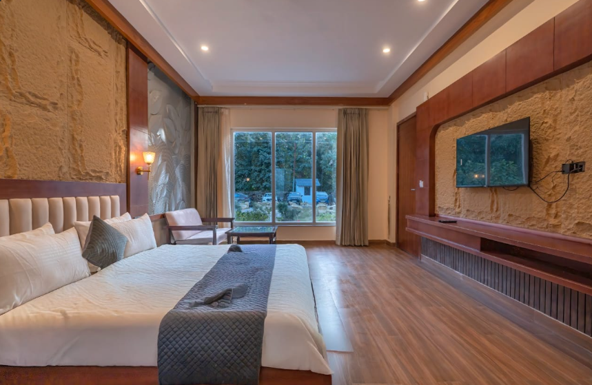 Delight The Lavish Loft Corbett