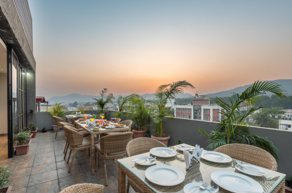 Arihant Hotel and Restaurant