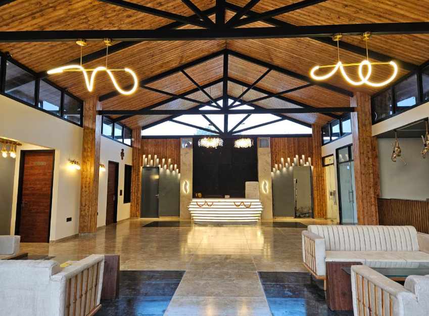 Corbett Machaan Resort
