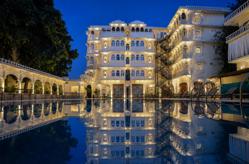 The Amar Mahal Luxury Boutique Hotel Near Fateh Sagar Lake