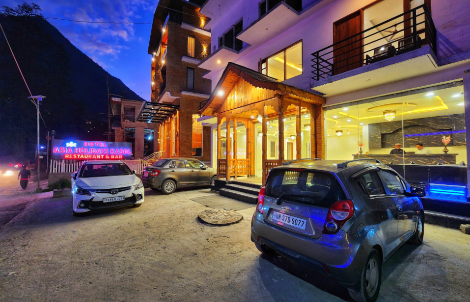 Hotel Pine Tree