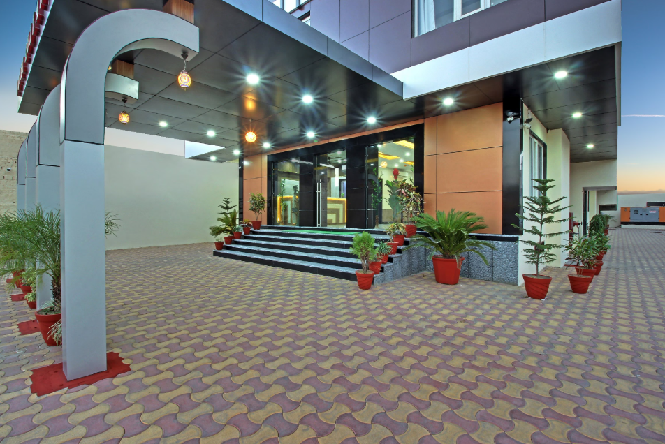 Rudransh Inn by Apple Orchid Hotels