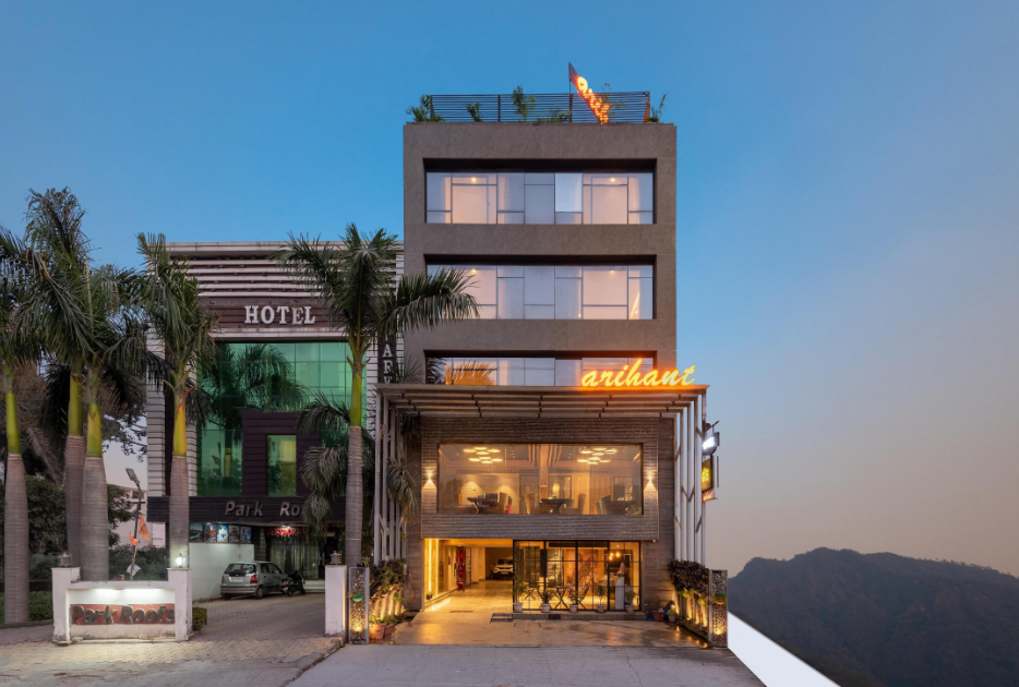 Arihant Hotel and Restaurant