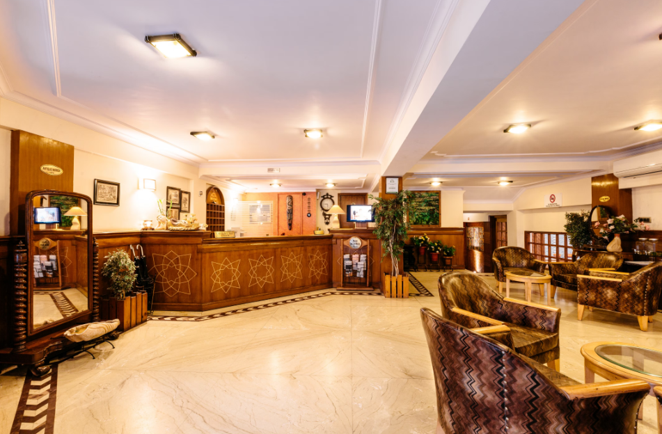 Hotel Willow Banks, Mall Road Shimla
